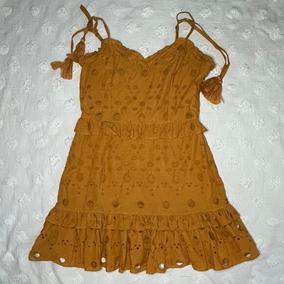 Walter Baker Misty Eyelet Ruffle Mini Dress Ginger Eye Yellow Strappy Size 8 - Picture 3 of 9